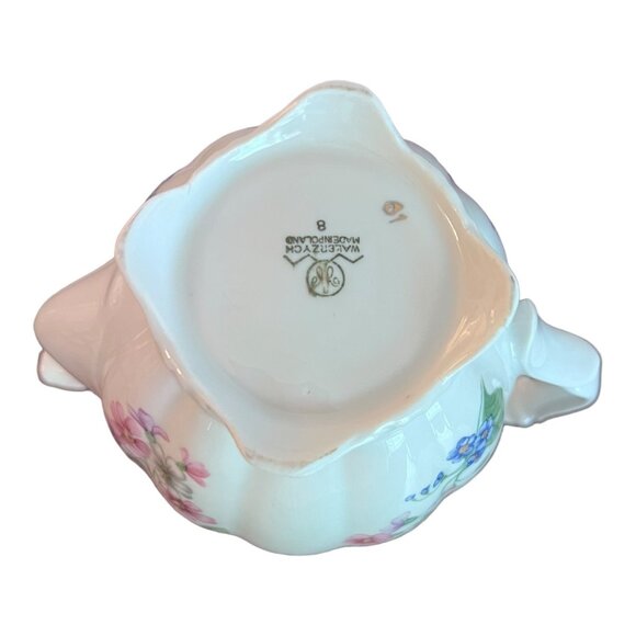 Walbrzych Poland Teapot White Pink Blue Flowers Vines Ribbed - Picture 8 of 9